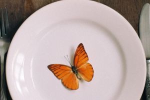 „Piotruşka”, după romanul lui Benő Karácsony, în repertoriul Companiei „Tompa Miklós”