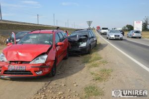 CARAMBOL pe DN1, între Teiuş şi Alba Iulia. Traficul se desfăşoară alternativ, pe un sens de mers