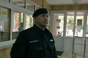 Doi jandarmi clujeni au salvat viaţa unui pelerin, căzut sub roţile trenului FOTO