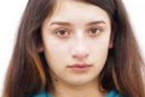 Aţi văzut-o? Poliţiştii din Alba sunt în căutarea unei minore de 15 ani, dispărută dintr-o casă de tip familial din Alba Iulia
