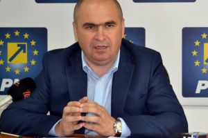 Bolojan contra PSD: Oradea a pierdut “două investiţii mari” din cauza politicii Guvernului