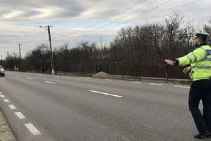 Şoferiţe prinse fără permis de conducere!