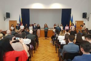 Absolventi ai Colegiului C.D. Loga din Timisoara au sarbatorit ziua scolii