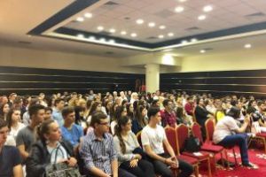Campania nationala Informare acasa! Siguranta in lume!, in judetul Tulcea. Zeci de elevi au participat la eveniment