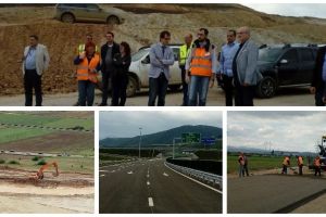 FOTO/ Directorul CNAIR, în inspecţie pe autostrada Sebeş-Turda: Promite recepţia şi deschiderea loturilor 3 şi 4, aflate „la coservare” de mai bine de 6 luni, în termen cât mai scurt