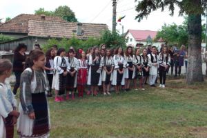 Primăria Mihăeşti a organizat festivitatea de cinstire a eroilor neamului