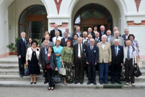 Întâlnire emoţionantă la Facultatea de Matematică de la Universitatea „Vasile Alecsandri”