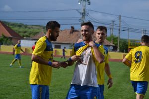 FOTO, LIVE-TEXT, Industria Galda – Unirea Tăşnad 3-2 (1-1),  Dani Lupşan, gol în memoria lui Dragoş Damian! Oaspeţii au egalat