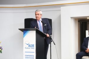 Tariceanu, la Timisoara: Premierul Romaniei se bucura de sustinerea si increderea noastra