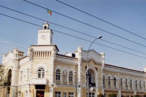 Astazi au loc alegeri locale noi in Chisinau, Balti si alte cinci localitati