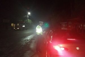 Poliţiştii au făcut PRĂPĂD, sambata noapte, pe drumurile din Prahova