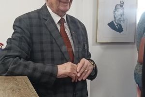 Vernisaj expoziţional de caricatură sub semnătura Radu Bercea, în cadrul Festivalului ...