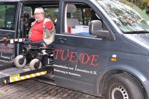 La alţii de ce se poate?