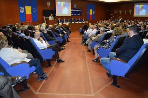 Conferinţă de succes la Universitatea „Aurel Vlaicu” din Arad