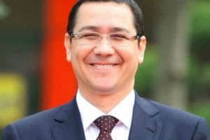 Ponta îi face în CIUDĂ lui Dragnea: ”Am primit o mulţime de FELICITĂRI din PSD! RĂMÂN pro-pesedişti!”  