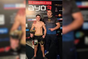 Victorie importantă pentru Darius Barela la gala internaţională de kickboxing de la Baia Mare
