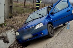 Accident cu victimă în Argeş. A ajuns cu maşina în şanţ
