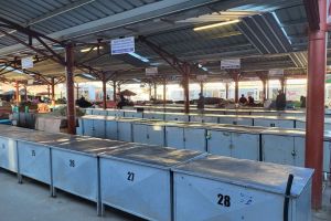 Piaţa de legume din Decebal va fi închisă trei luni pentru modernizare