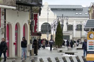 Șoferi cu datorii uriaşe la amenzi, dar fără bunuri pe numele lor. Primăria nu reuşeşte să recupereze banii