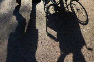 Consilierii municipali vor decide acordarea unui sprijin financiar pentru copiii cu dizabilităţi