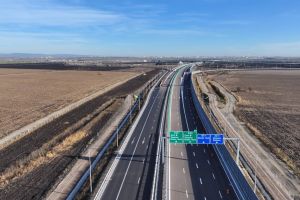 Restricţii de circulaţie pe Autostrada A7, marţi, pentru verificări după ninsori