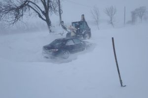 Cod de vreme severă. Buzăul, vizat de ninsori şi rafale de peste 50 km/h