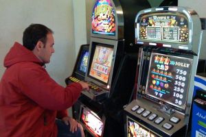 Comuna din Timiş unde se propune interzicerea păcănelelor