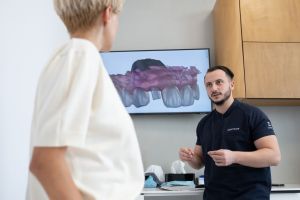 Sănătatea gingiilor şi prevenirea bolii parodontale