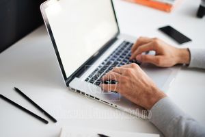 Dâmboviţeni puşi pe drumuri la notariate: certificat fiscal obligatoriu şi pentru cumpărători