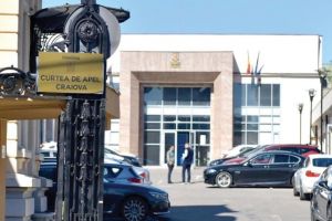 Sentinţă finală la Curtea de Apel Craiova, pentru cei doi bărbaţi care şi-au bătut vecinul până când i-au rupt colonul