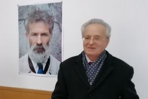 Sărbătoarea celor 150 de ani de la naşterea marelui sculptor Constantin Brâncuşi (II) – ,,Astăzi, cei care nu cunosc profunzimea artei brâncuşiene, se rezumă la nişte «urâciuni», pentru că monumentul este o artă pură care susţine memoria”!