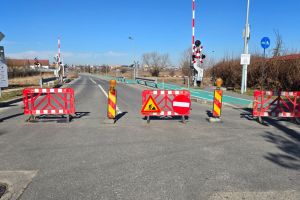 Drumul peste Câmpşor, închis: şoferii rugaţi să ocolească zona