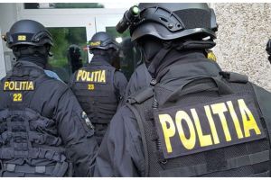 VIDEO. Descinderi în forţă la Râmnicu Vâlcea: reţea de meciuri trucate şi pariuri „aranjate”, prejudiciu de 840.000 lei