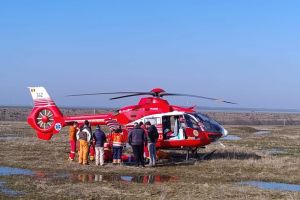 Bărbat în stare gravă, preluat cu elicopterul SMURD