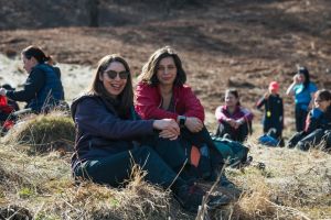 Un altfel de 8 martie: drumeţii dedicate femeilor în Munţii Lotru şi Dealul Guşteriţei