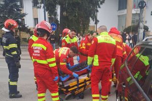 O adolescentă a fost rănită într-un accident de motocicletă pe Gen. Grigore Bălan