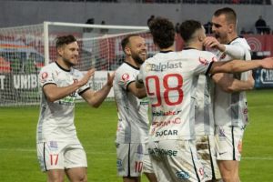 FC Hermannstadt merge ”oblojit” la Cluj, dar speră să bată pe ”U”: ”Vrem în semifinale” / video
