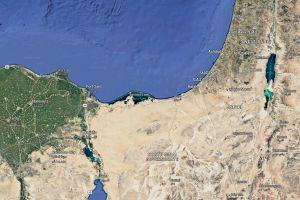 Grup de pelerini din Protopopiatul Oneşti, evacuat în siguranţă la Cairo; aşteaptă un zbor special spre Bucureşti