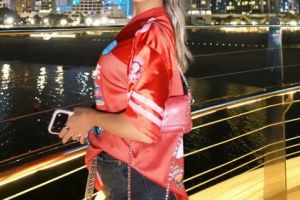 Artistă din Botoşani, blocată în Dubai. „Situaţia nu e roz, pericolul este real. Trebuie să rămânem calmi”