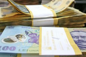 Cum au ajuns copiii din Botoşani să primească alocaţii „duble”. Au fost nevoiţi să dea banii înapoi