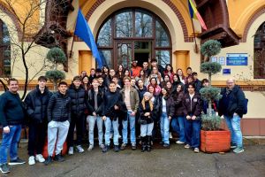 Elevi din Grecia şi Olanda, în vizită la CNSH Târgu Jiu