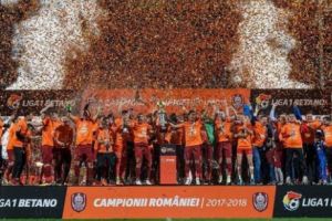CFR Cluj a redevenit CAMPIOANA ROMÂNIEI după 6 ani de pauză. „Feroviarii” au sărbătorit cu MANELE