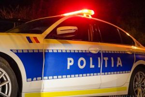 Bărbat atacat la intrarea în bloc, în cartierul Rogerius! Agresorul voia să-i fure banii şi să-l lovească cu un box