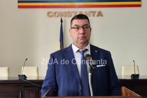 Prefectul Adrian Picoiu ataca trei hotarari ale Consiliului Local Eforie. Cazurile sunt la Tribunalul Constanta 