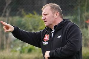 Dorinel Munteanu, atac dur la arbitrii meciului de la Cluj: “Știm cu toţii cine a fost la VAR”