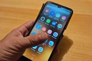 De ce nu e bine să pleci cu WiFi-ul activat de acasă. Riscul ascuns al reţelelor publice gratuite