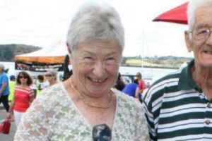 După 61 de ani de căsătorie au dorit să moară împreună