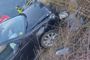 O şoferiţă începătoare, rănită într-un accident petrecut între Maieru şi Sângeorz-Băi