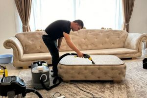 FOTO/VIDEO. Eliezer Cleaning: Servicii profesionale pentru curăţenia de primăvară în Satu Mare, acasă sau la birou