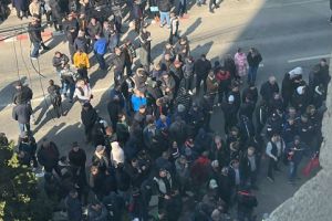 Protest al angajaţilor CEO. Foto, video